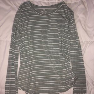 American Eagle Long Sleeve